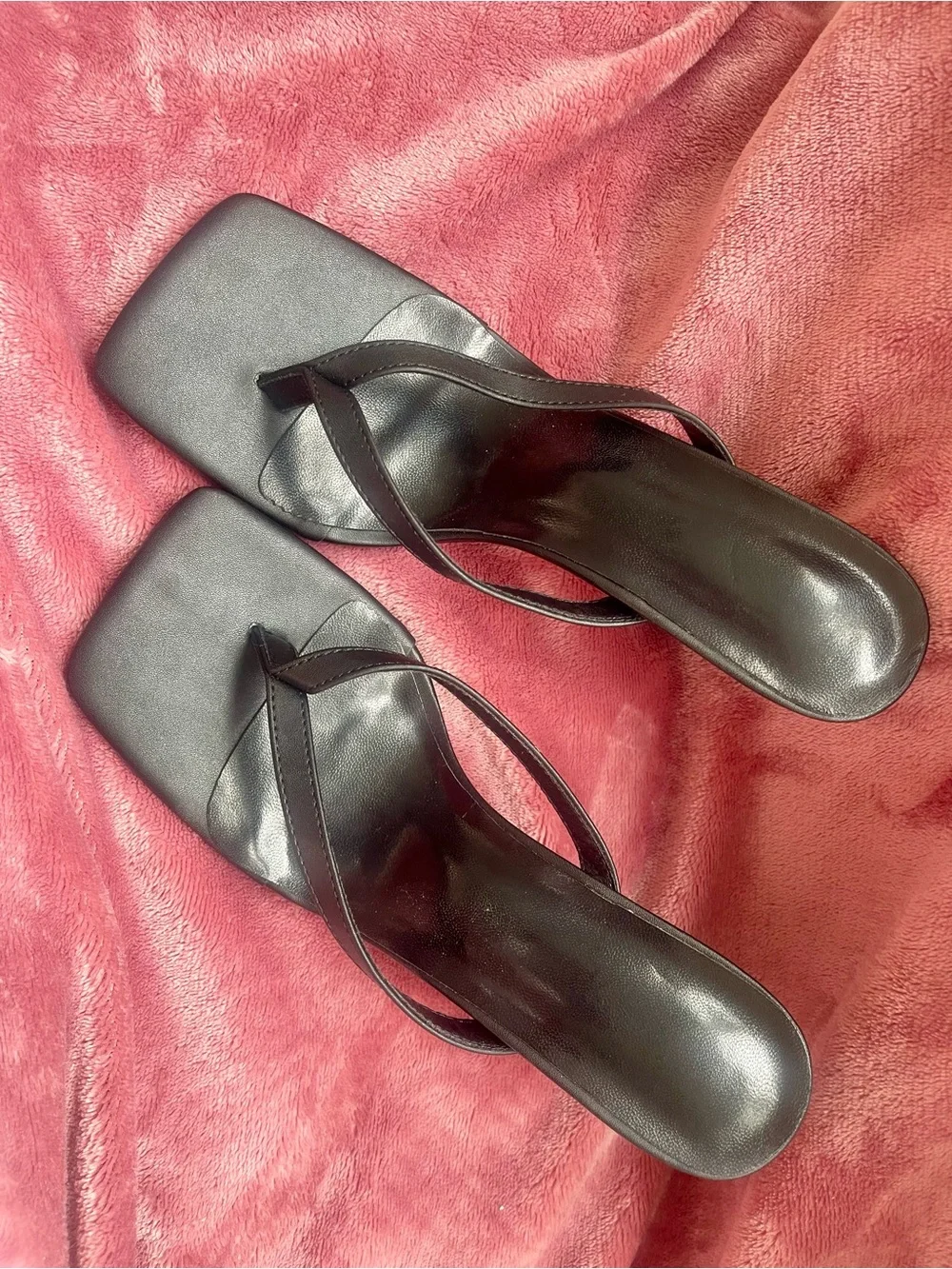 Black Thong Square-Toe Heels